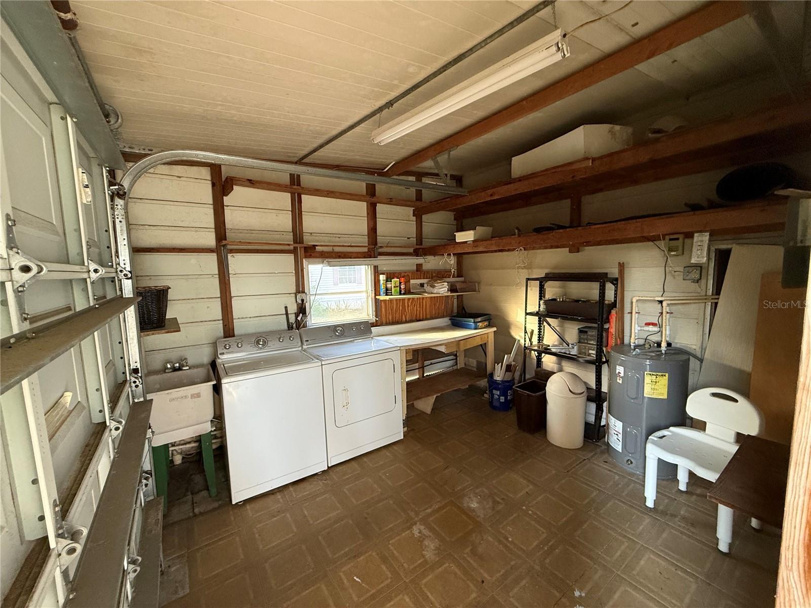 CONTINENTAL CAMPER RESORTS INC - Residential