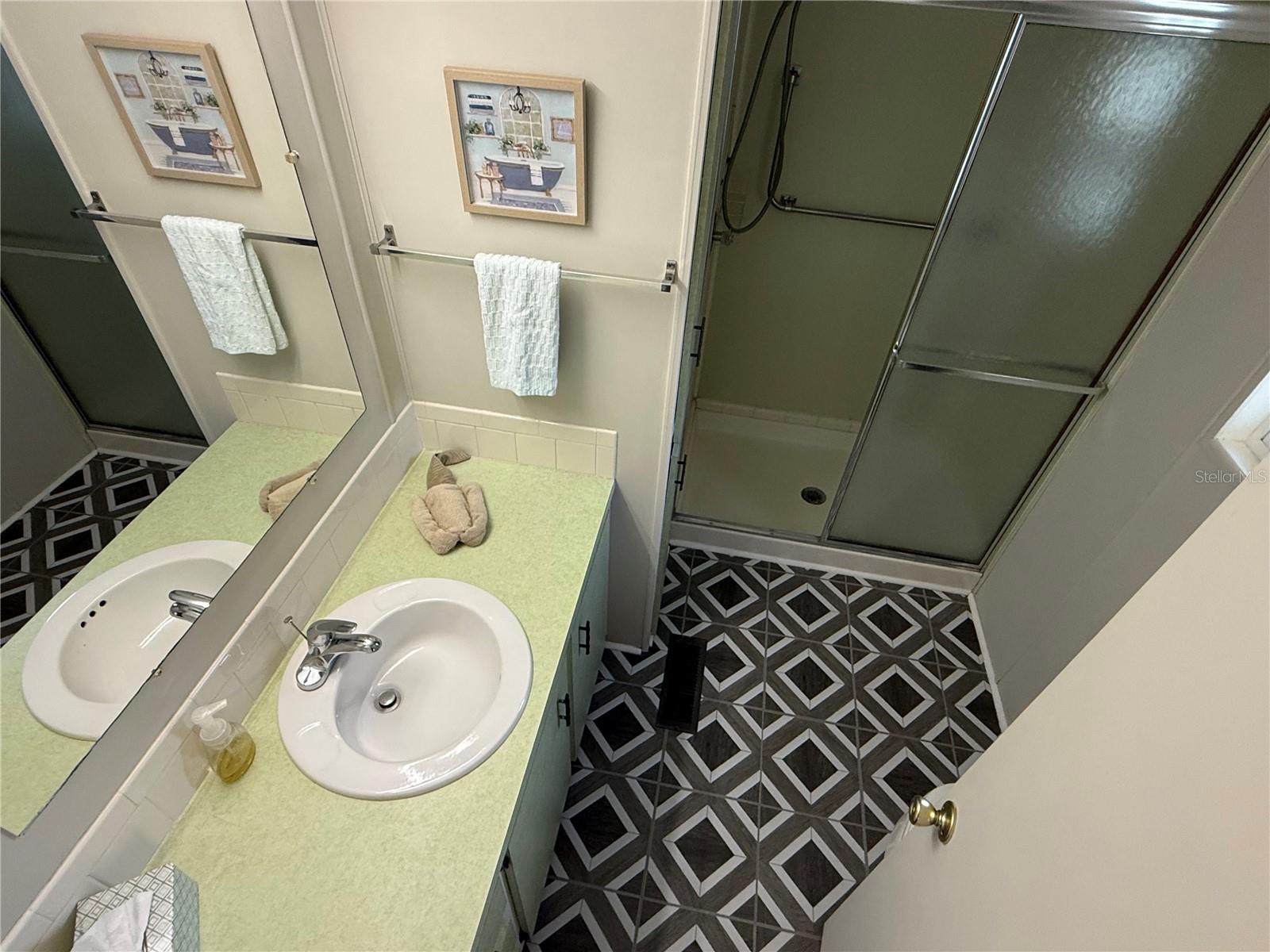 CONTINENTAL CAMPER RESORTS INC - Residential