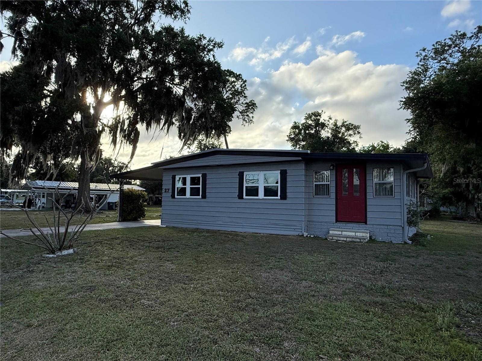 27 S BOBWHITE ROAD