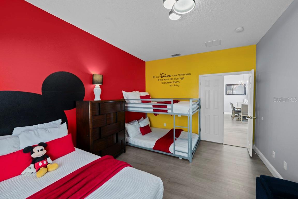 HAMPTON ESTATES - Residential