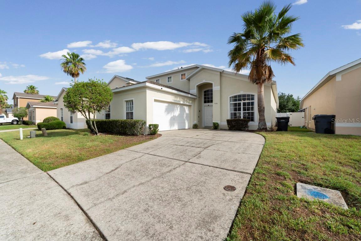 HAMPTON ESTATES - Residential