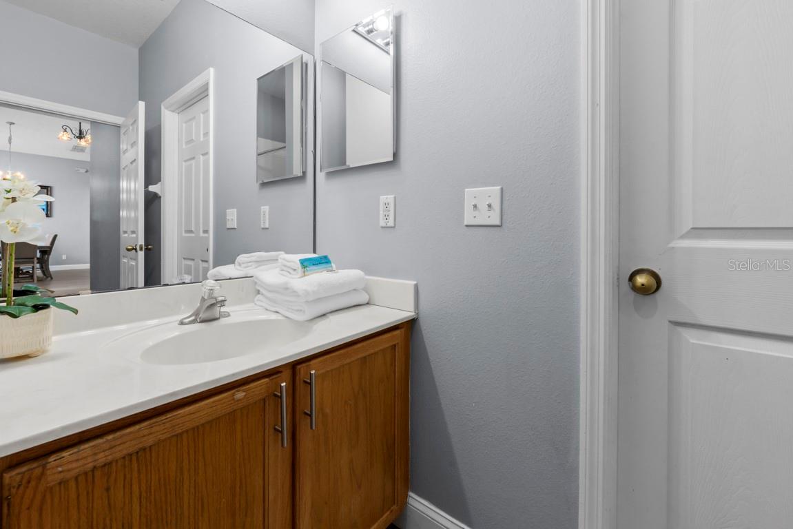 HAMPTON ESTATES - Residential