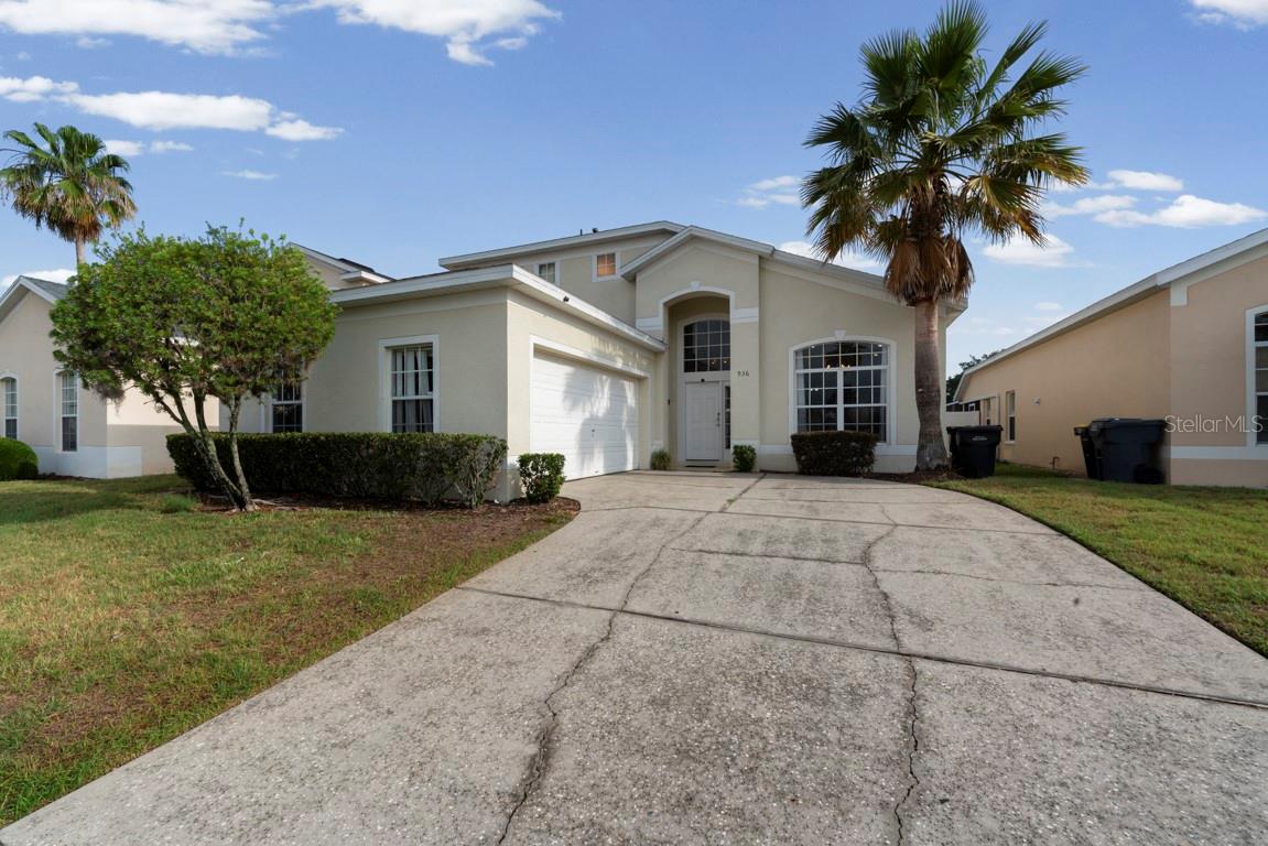 HAMPTON ESTATES - Residential