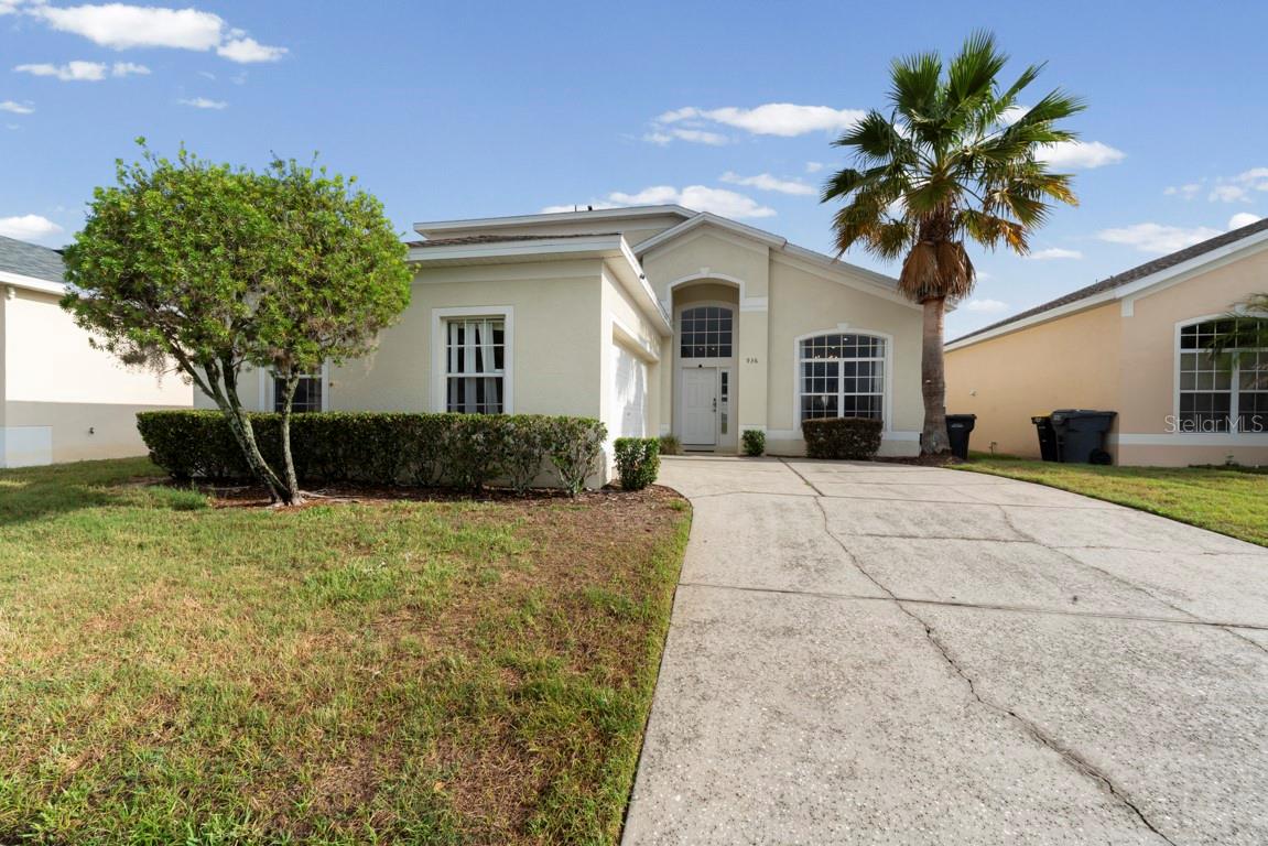 HAMPTON ESTATES - Residential