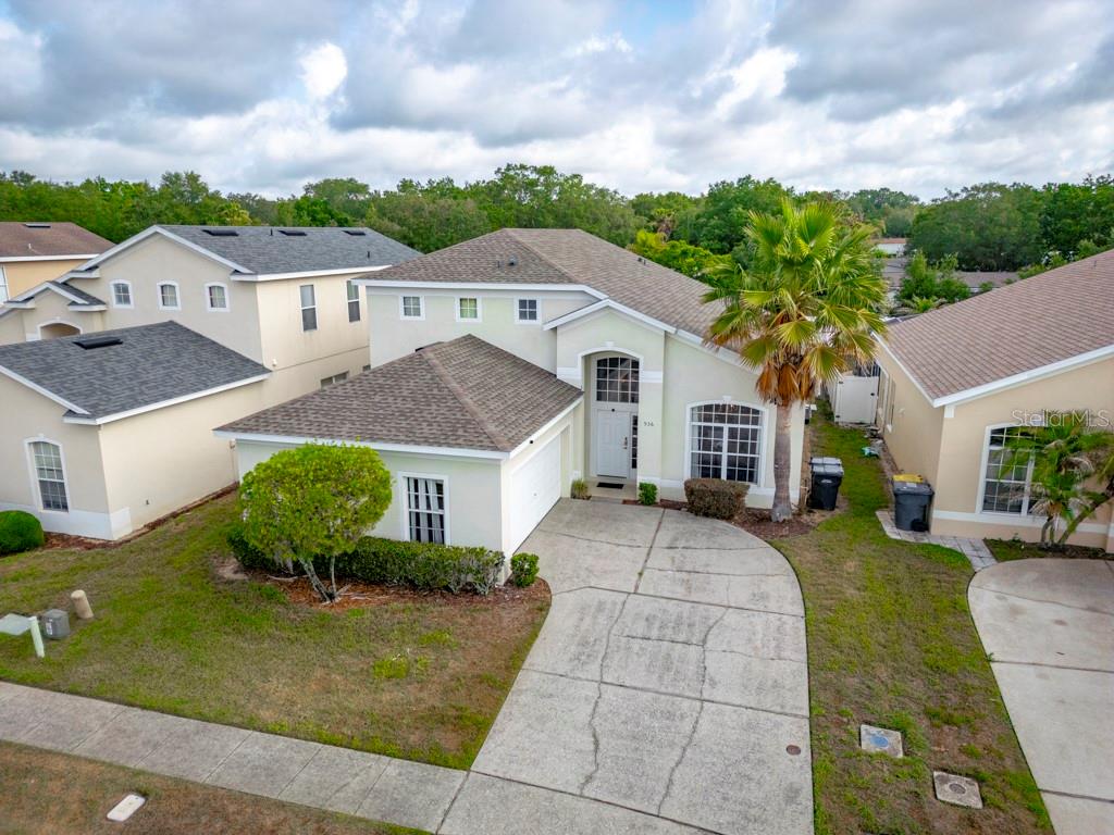 HAMPTON ESTATES - Residential