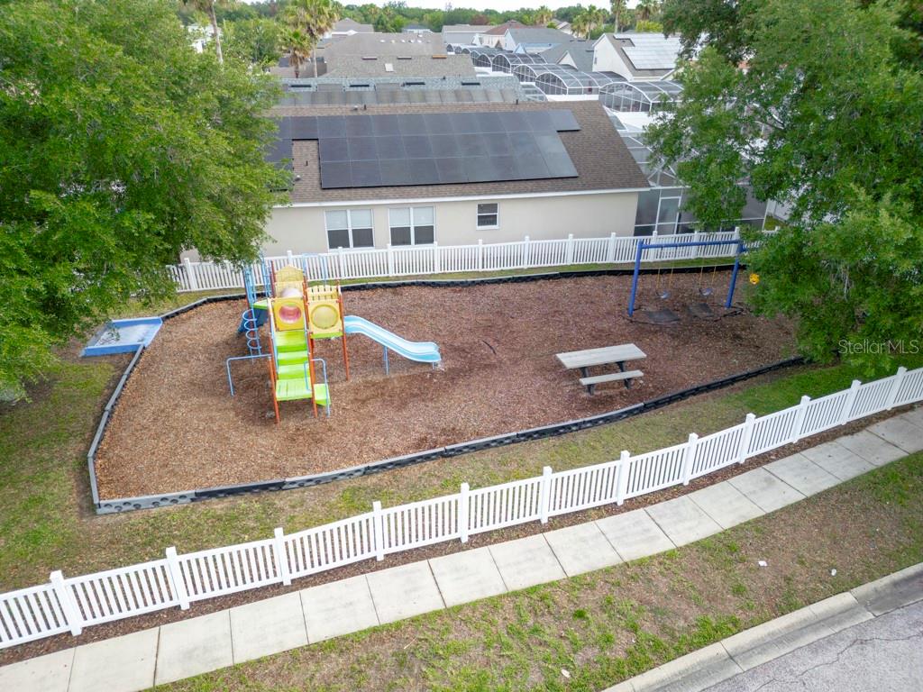 HAMPTON ESTATES - Residential