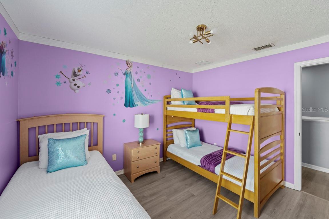 HAMPTON ESTATES - Residential