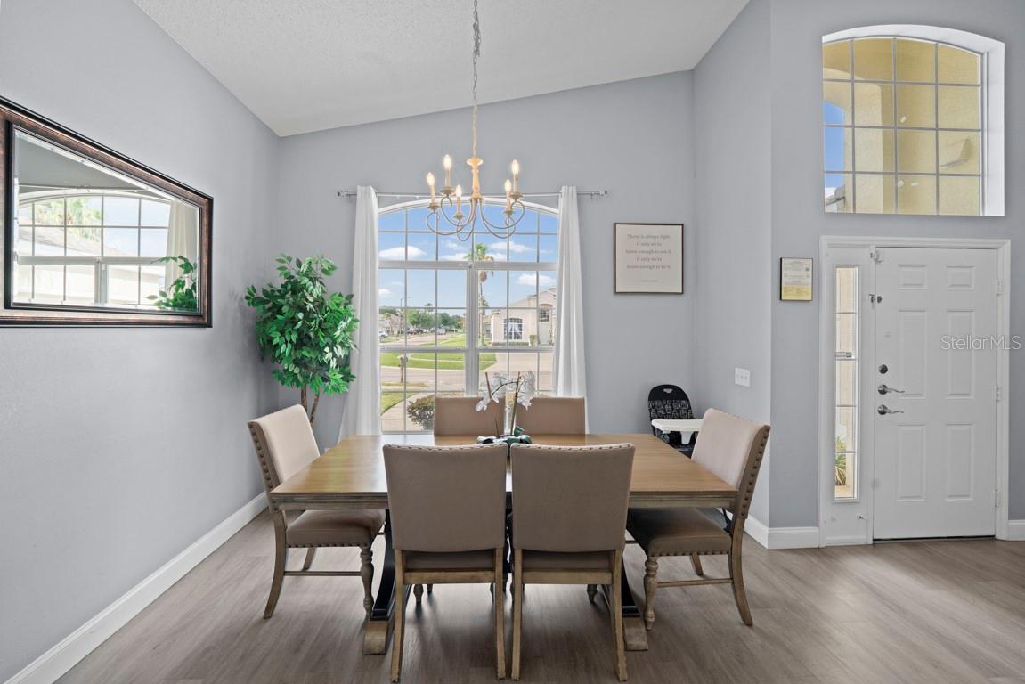HAMPTON ESTATES - Residential