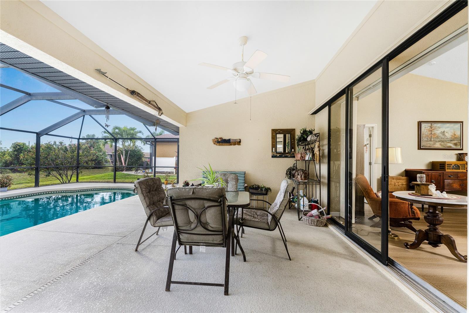 ROTONDA WEST BROADMOOR - Residential