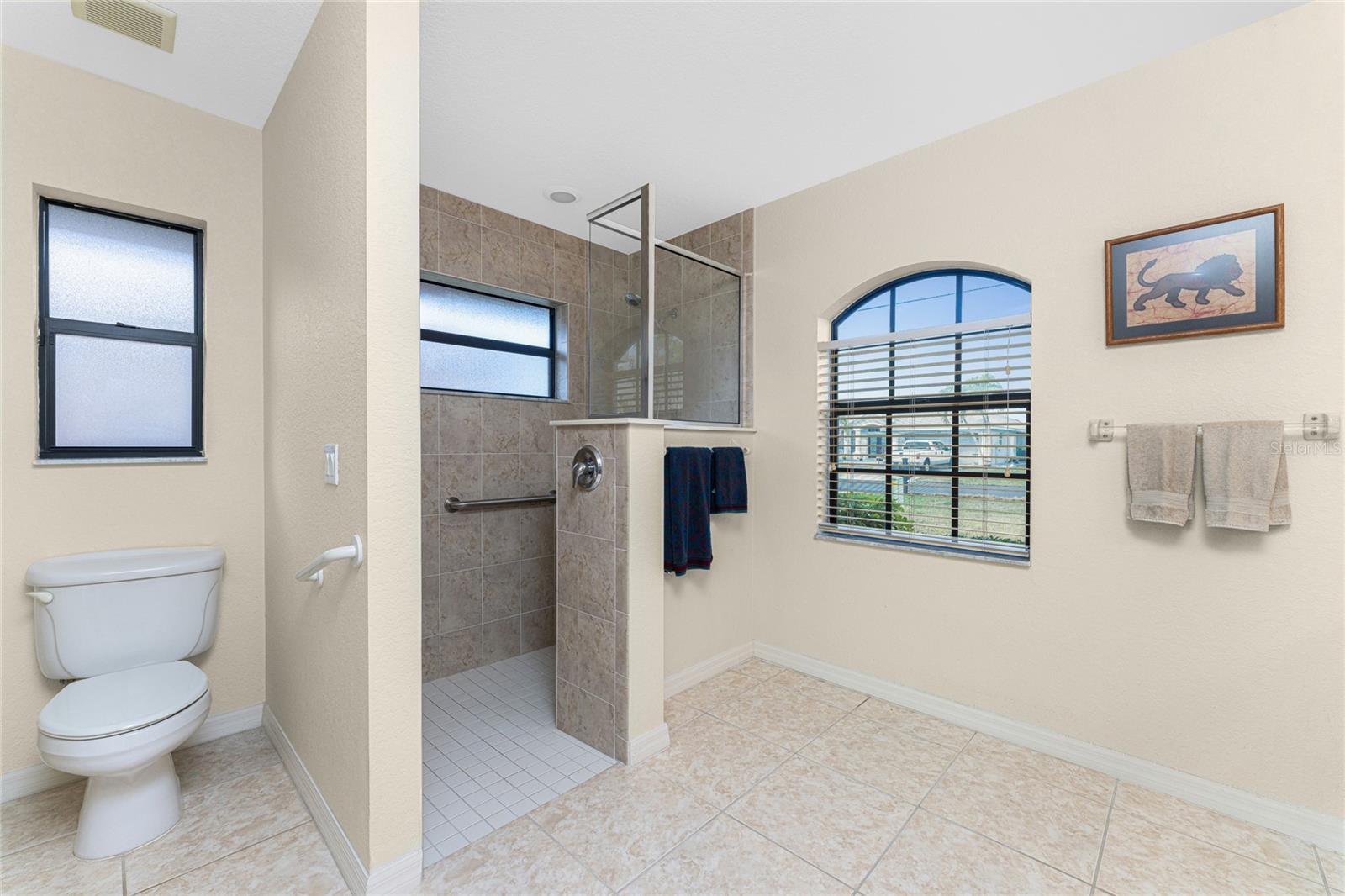 ROTONDA WEST BROADMOOR - Residential