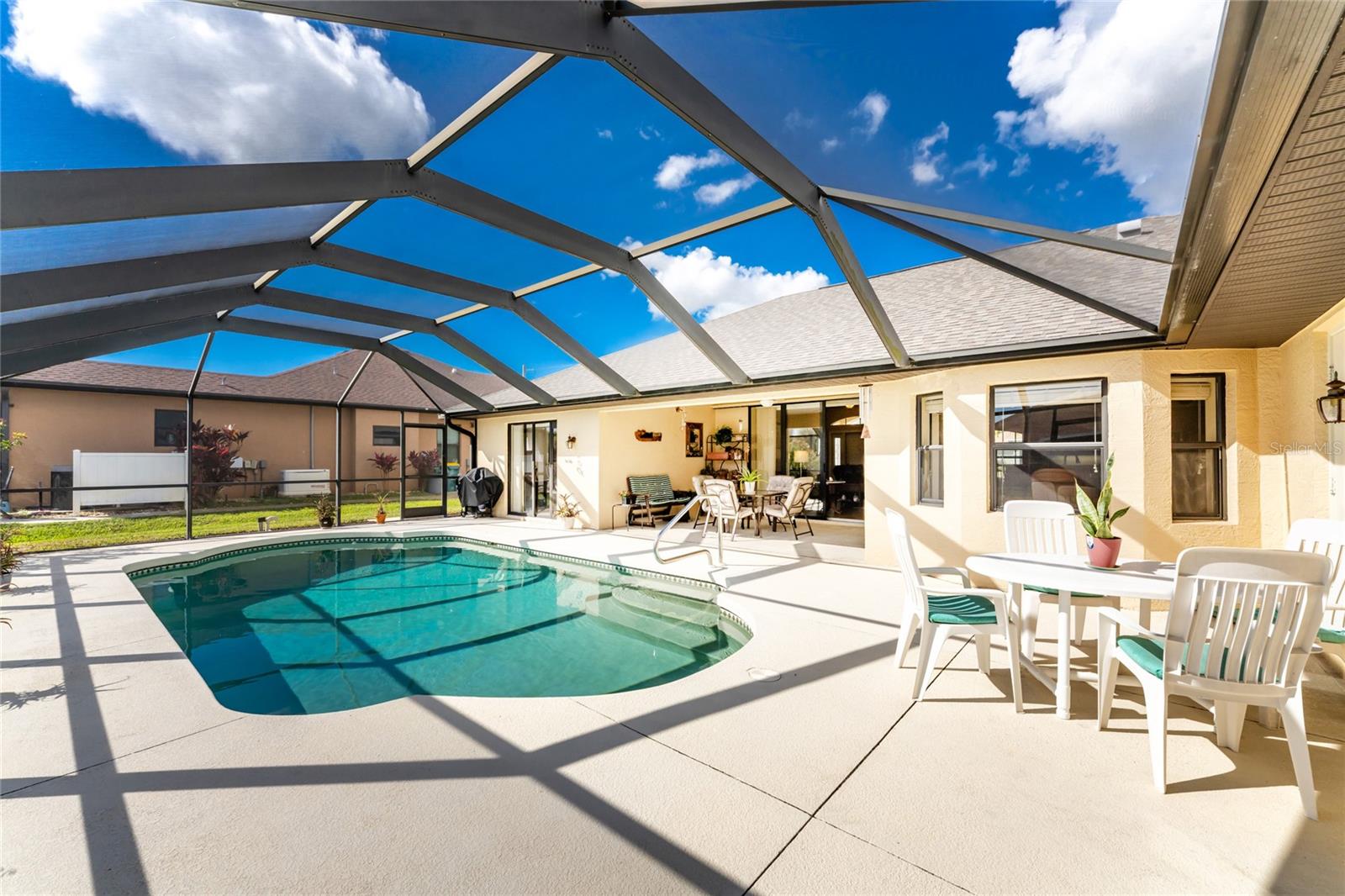 ROTONDA WEST BROADMOOR - Residential