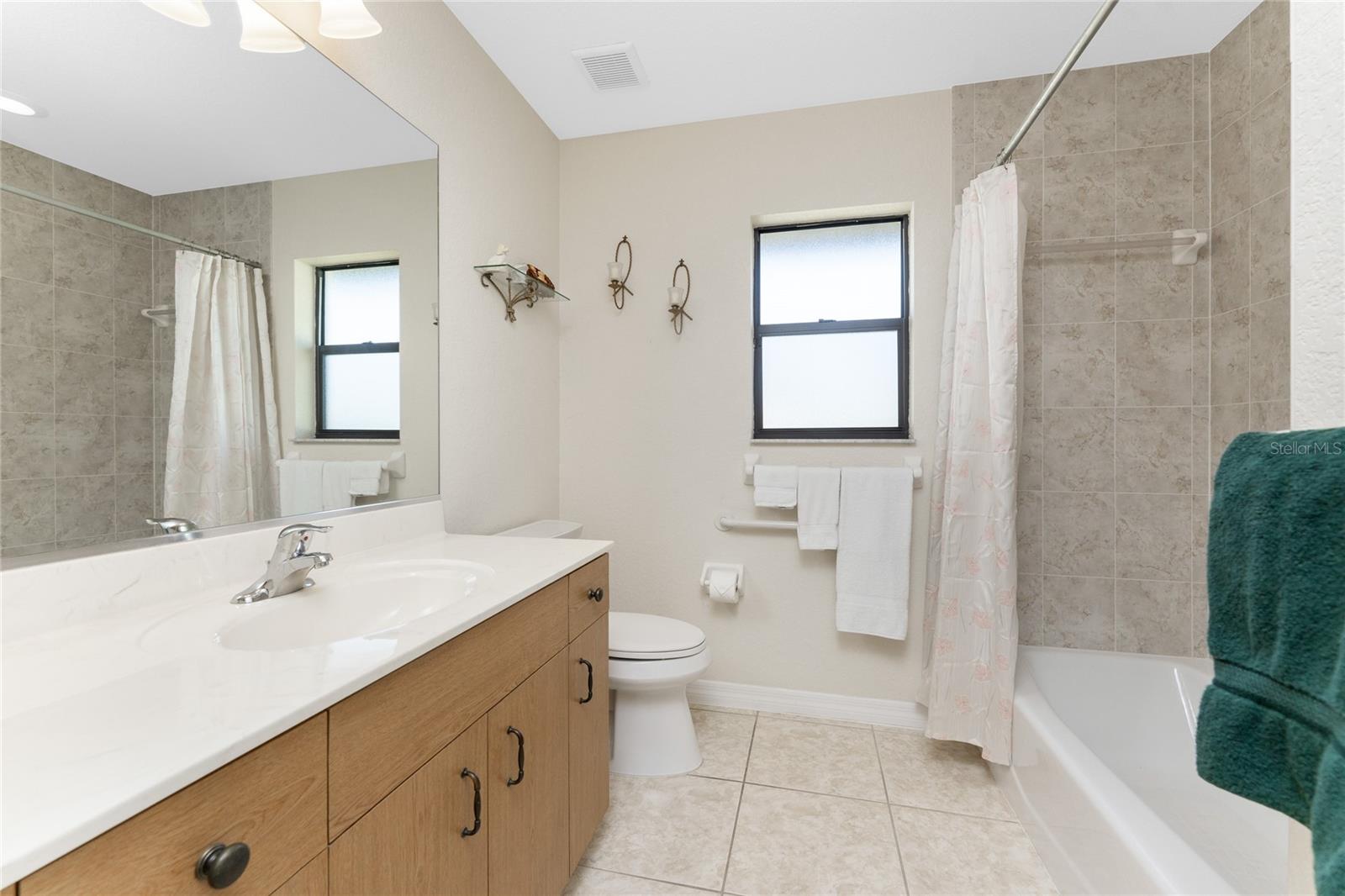 ROTONDA WEST BROADMOOR - Residential