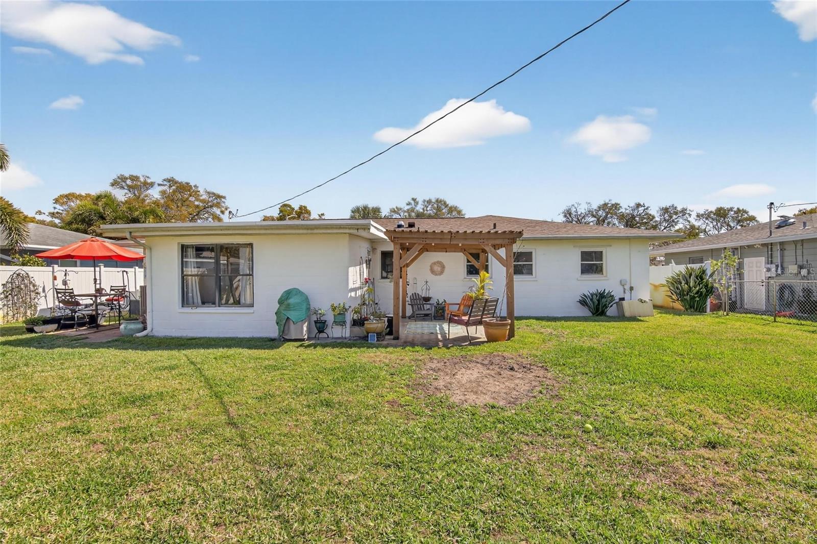 BAY PINES ESTATES - Residential