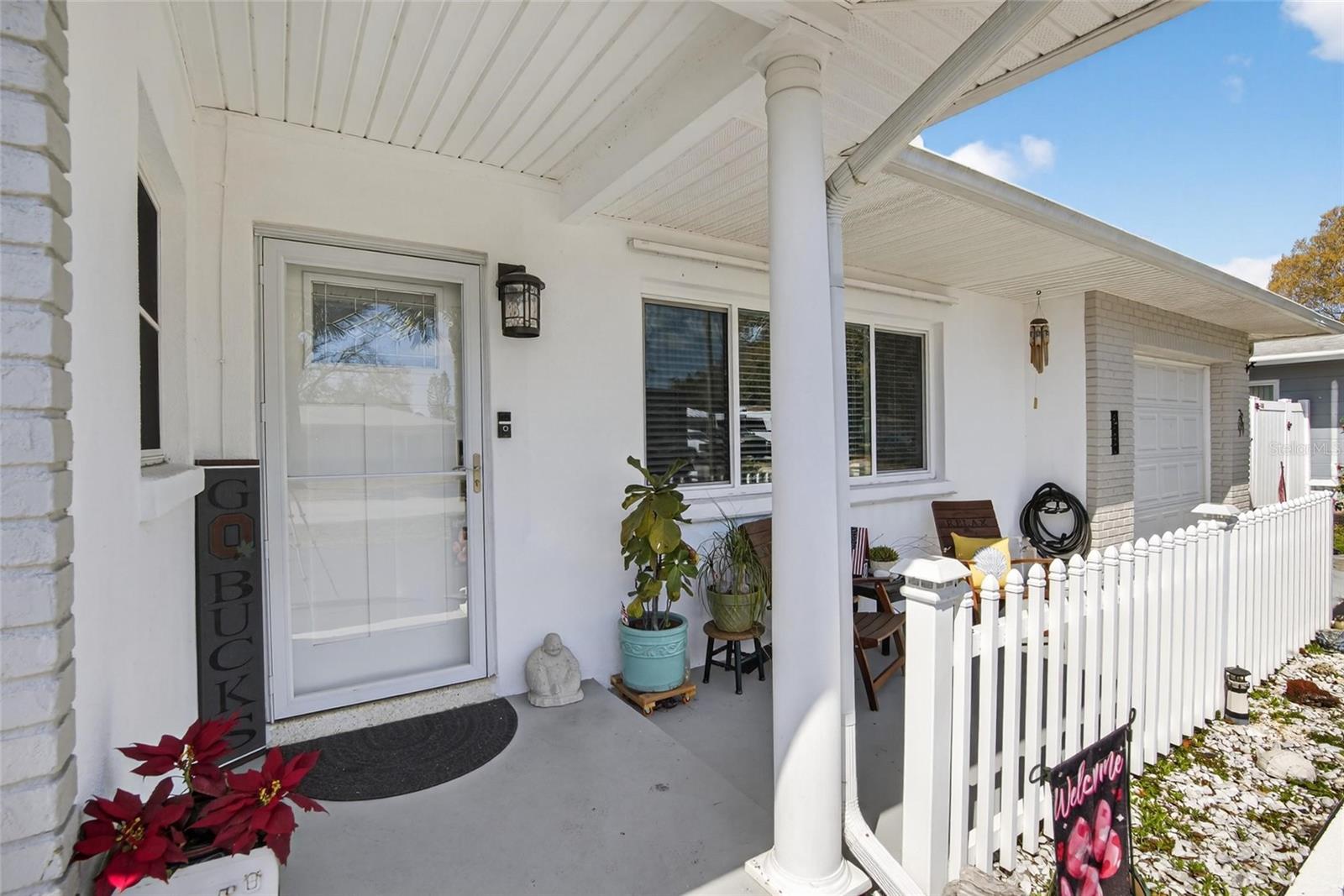 BAY PINES ESTATES - Residential