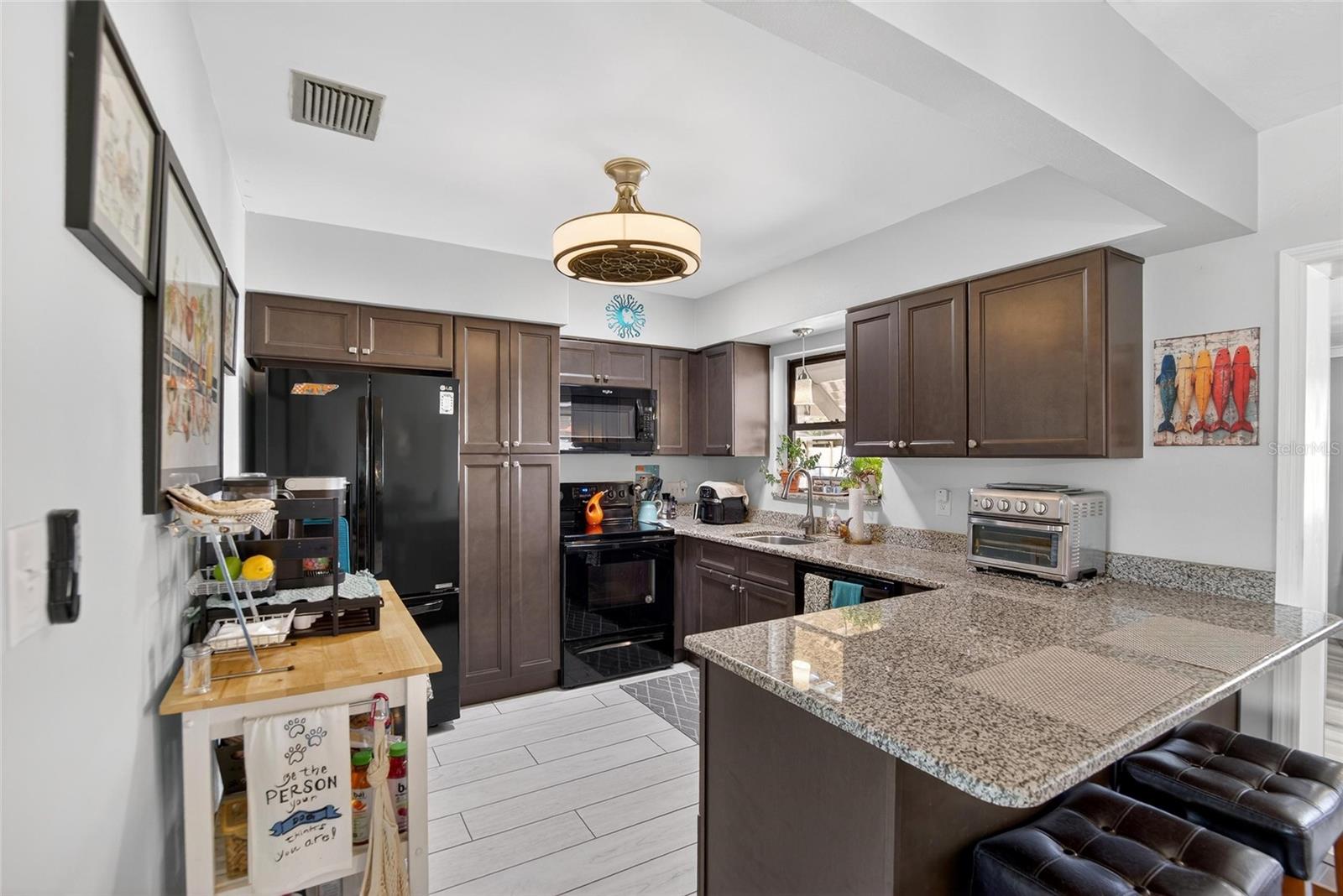 BAY PINES ESTATES - Residential