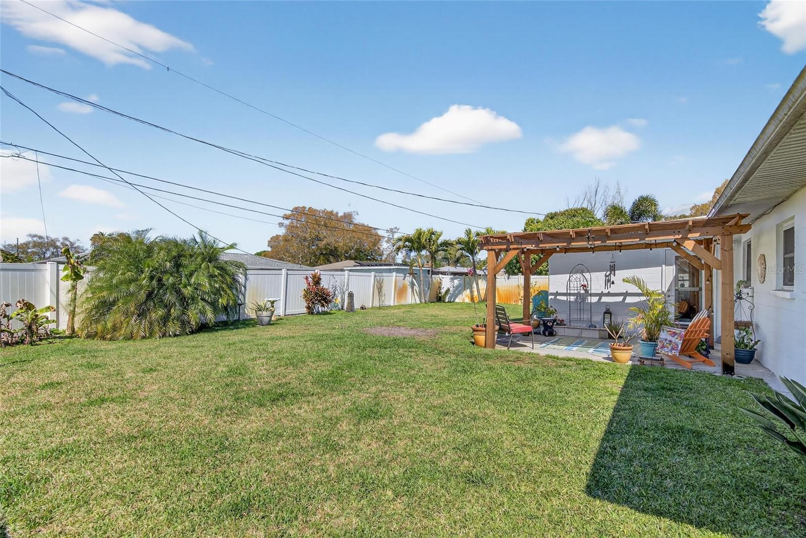 BAY PINES ESTATES - Residential