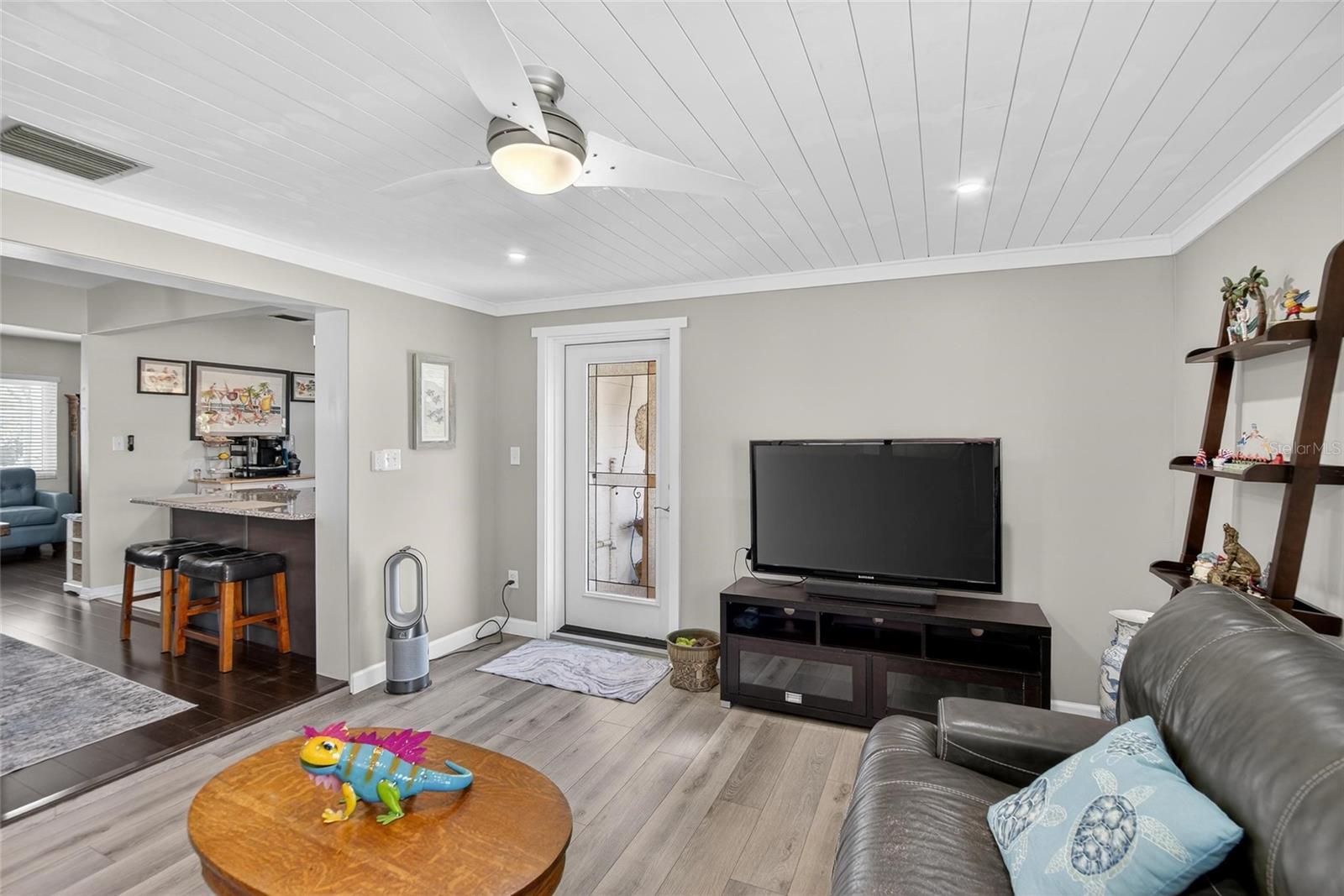 BAY PINES ESTATES - Residential