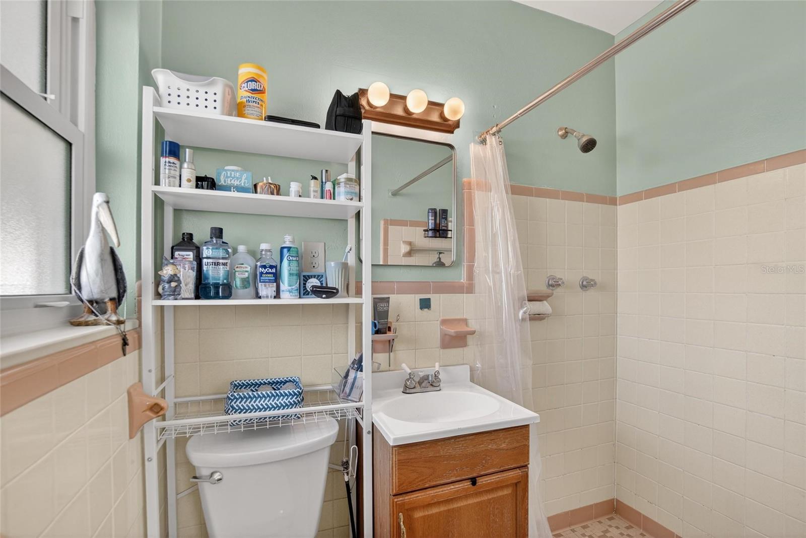 BAY PINES ESTATES - Residential