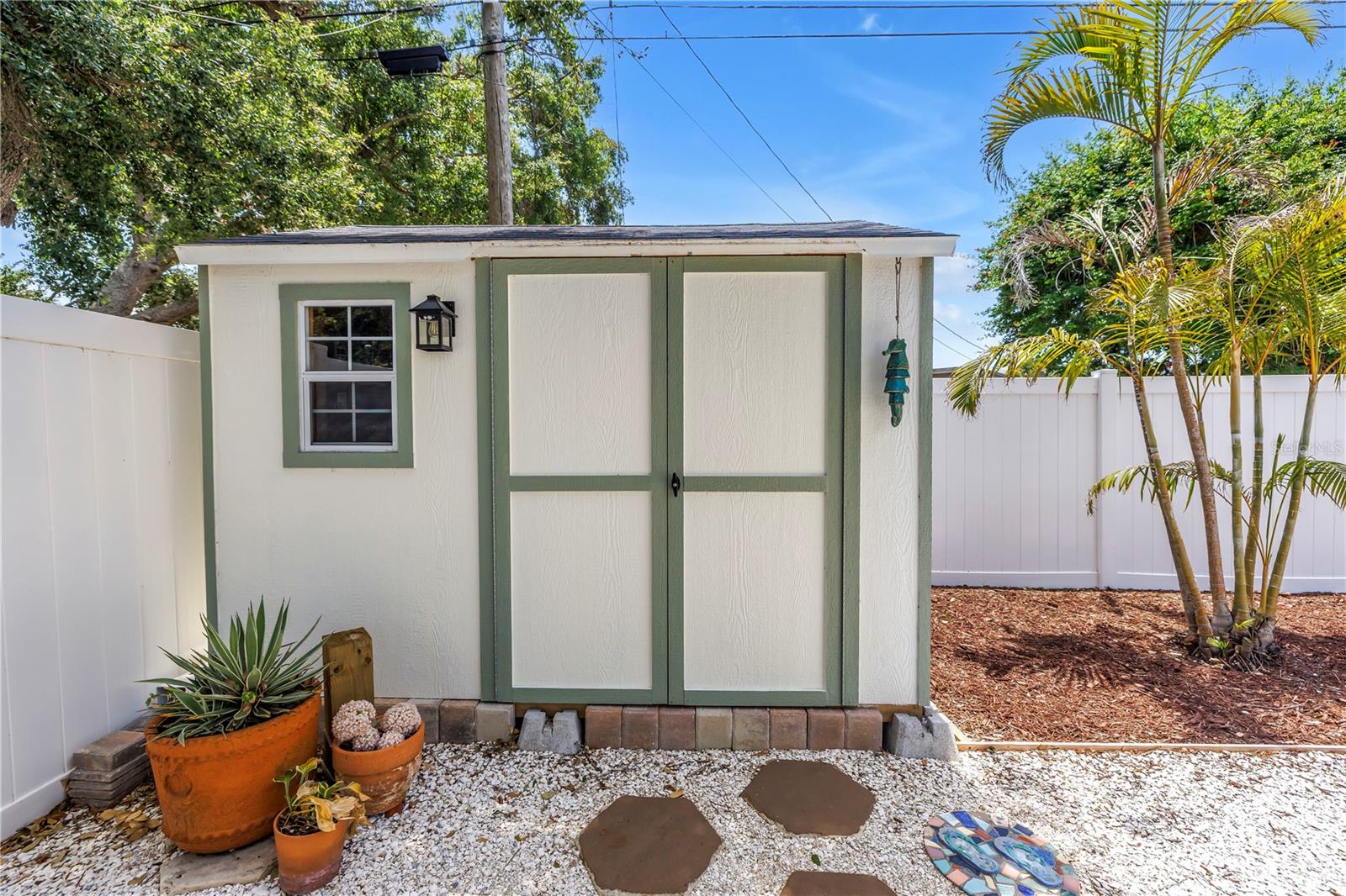 SETCHELLS PINELLAS POINT SUB - Residential Lease