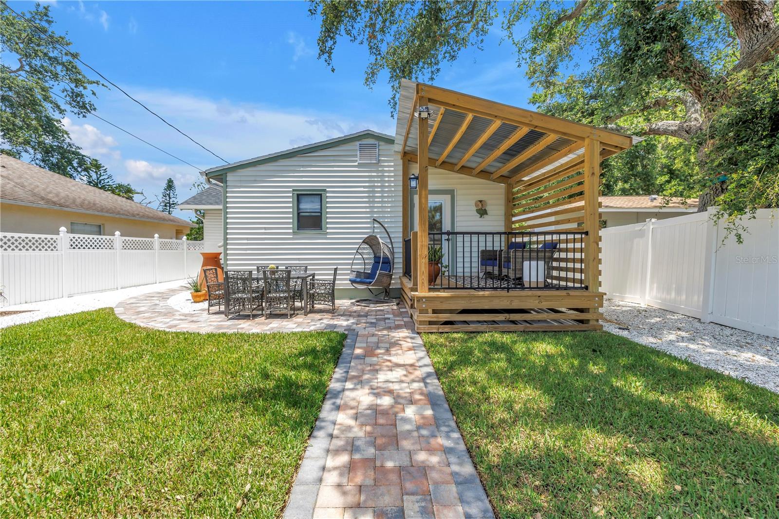 SETCHELLS PINELLAS POINT SUB - Residential Lease