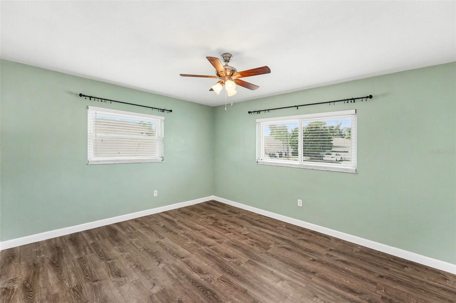 HIGH POINT GARDENS - Residential