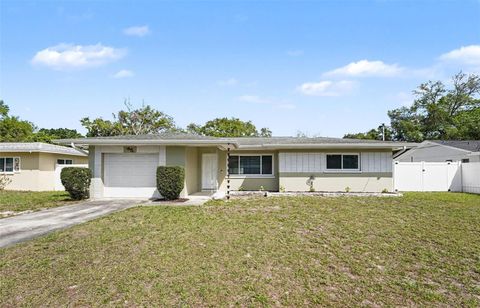 Photo of 2139 Poinciana Drive, Clearwater, FL 33760 (MLS # TB8488205)
