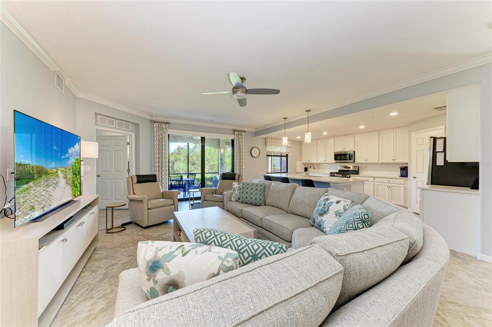 COACH HOMES II AT LAKEWOOD NATIONAL PH 8 - Residential