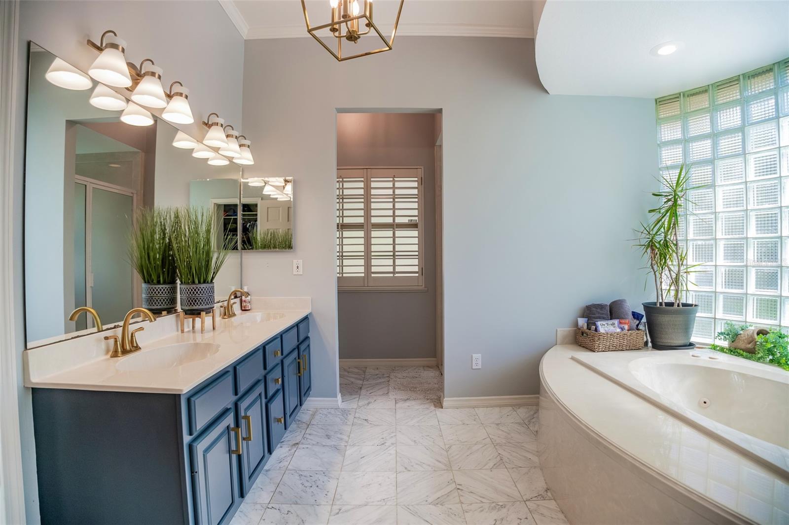 WESTMINSTER WOOD - Residential