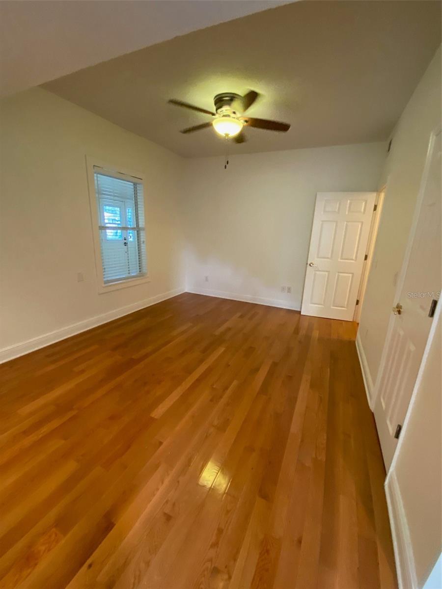 MOUNT DORA BRUN LT 01 - Residential