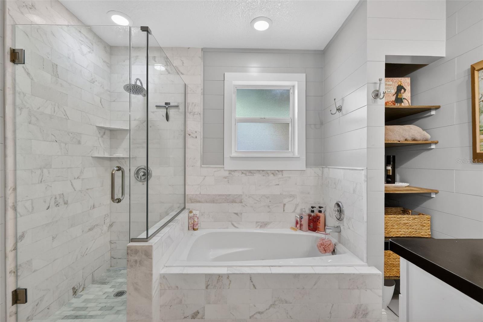 MOUNT DORA BRUN LT 01 - Residential