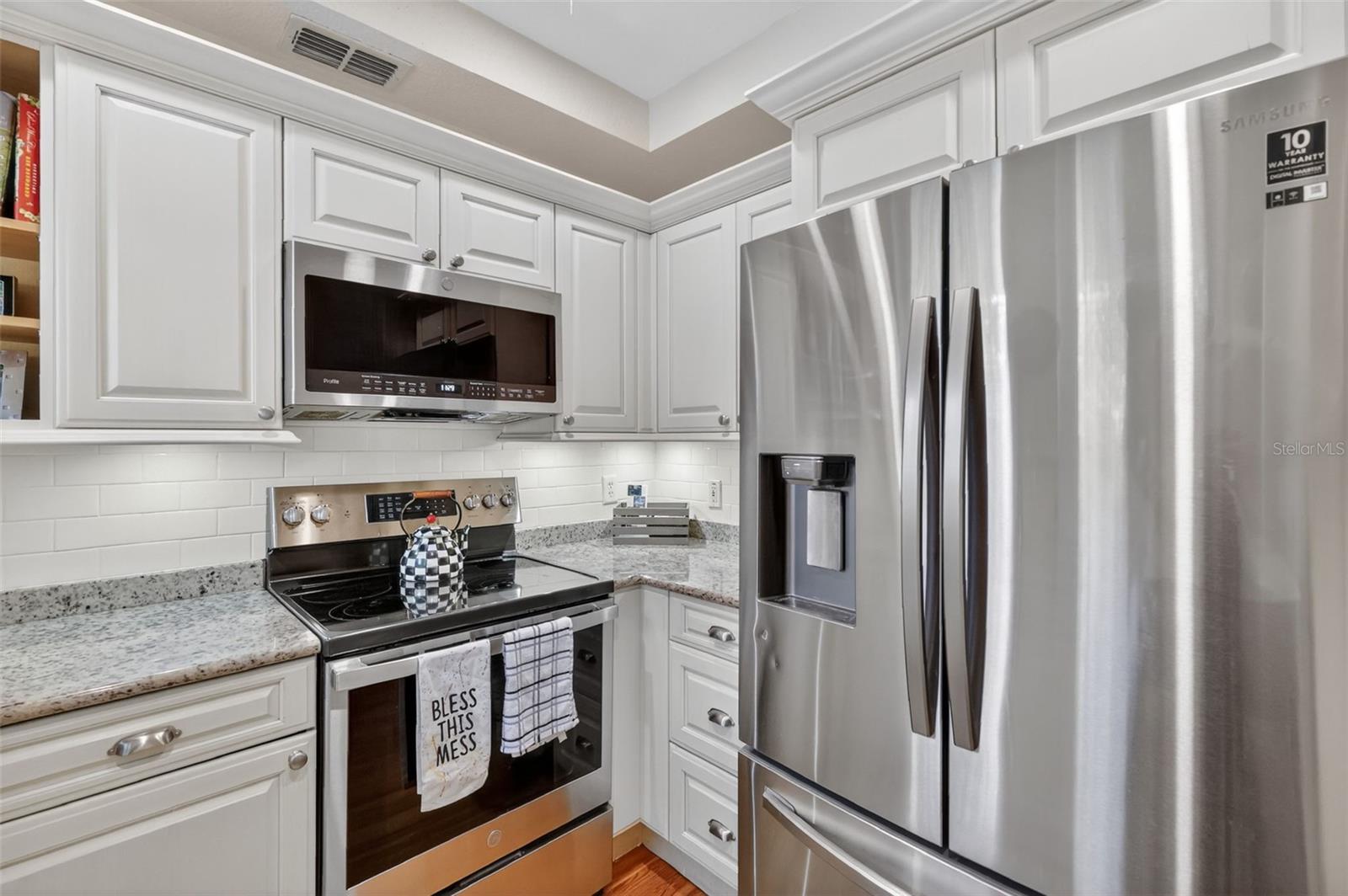 MOUNT DORA BRUN LT 01 - Residential