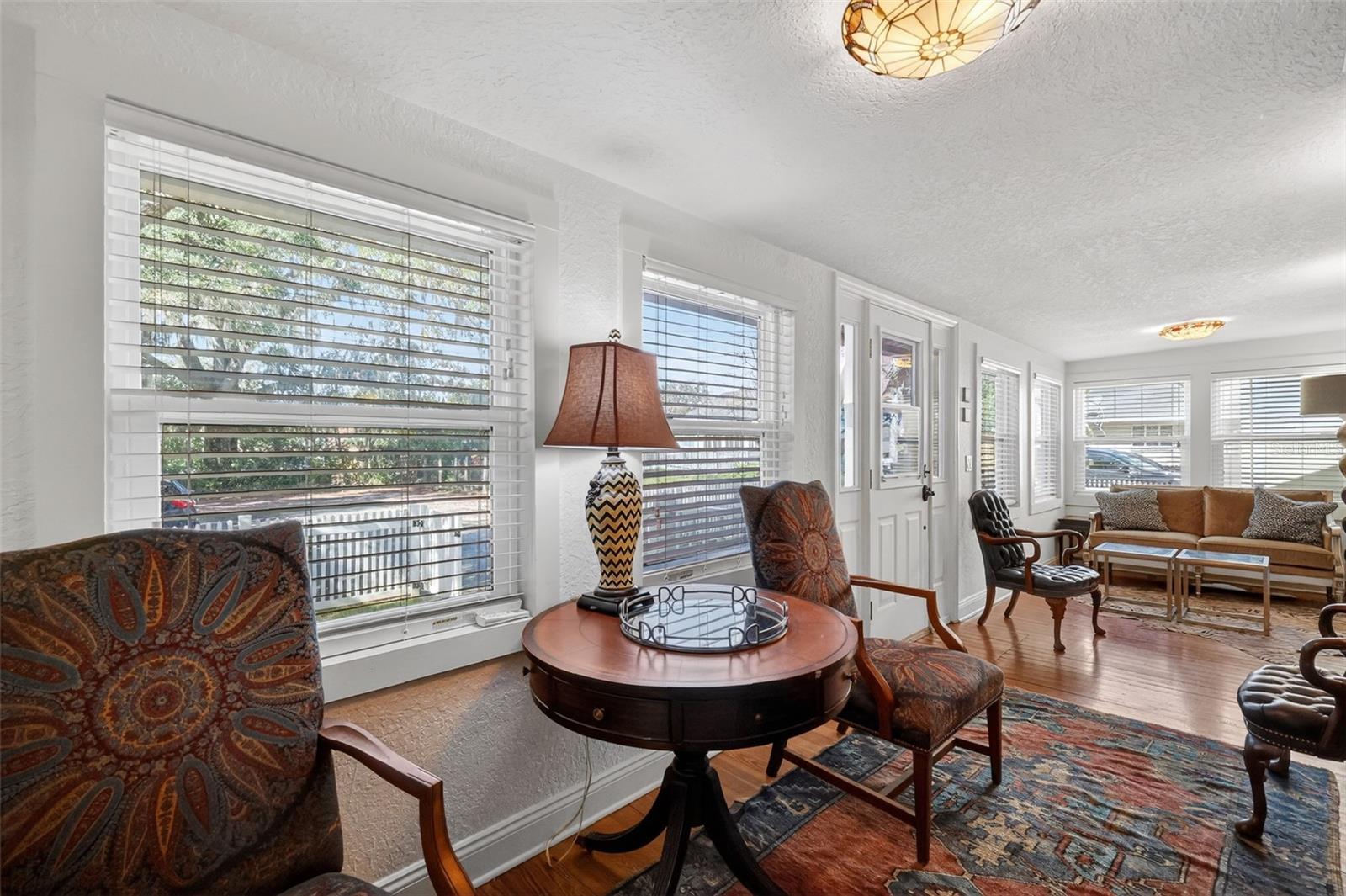 MOUNT DORA BRUN LT 01 - Residential