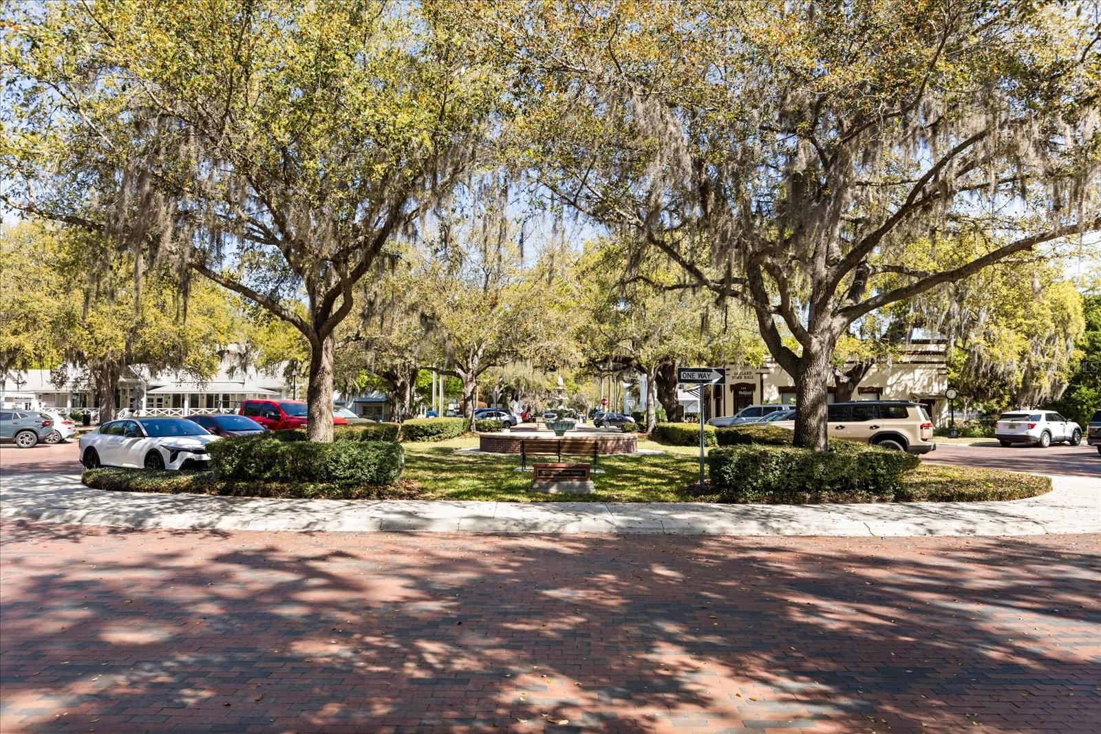 OAKLAND HEIGHTS - Residential