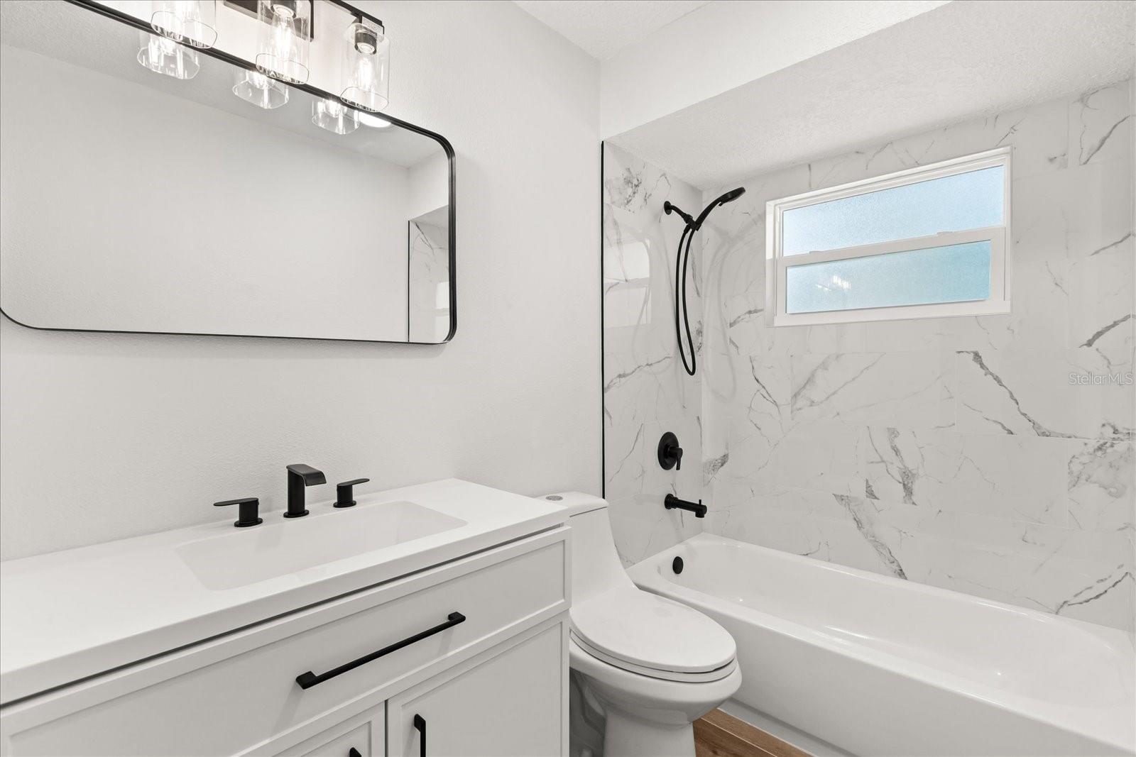 OAKLAND HEIGHTS - Residential