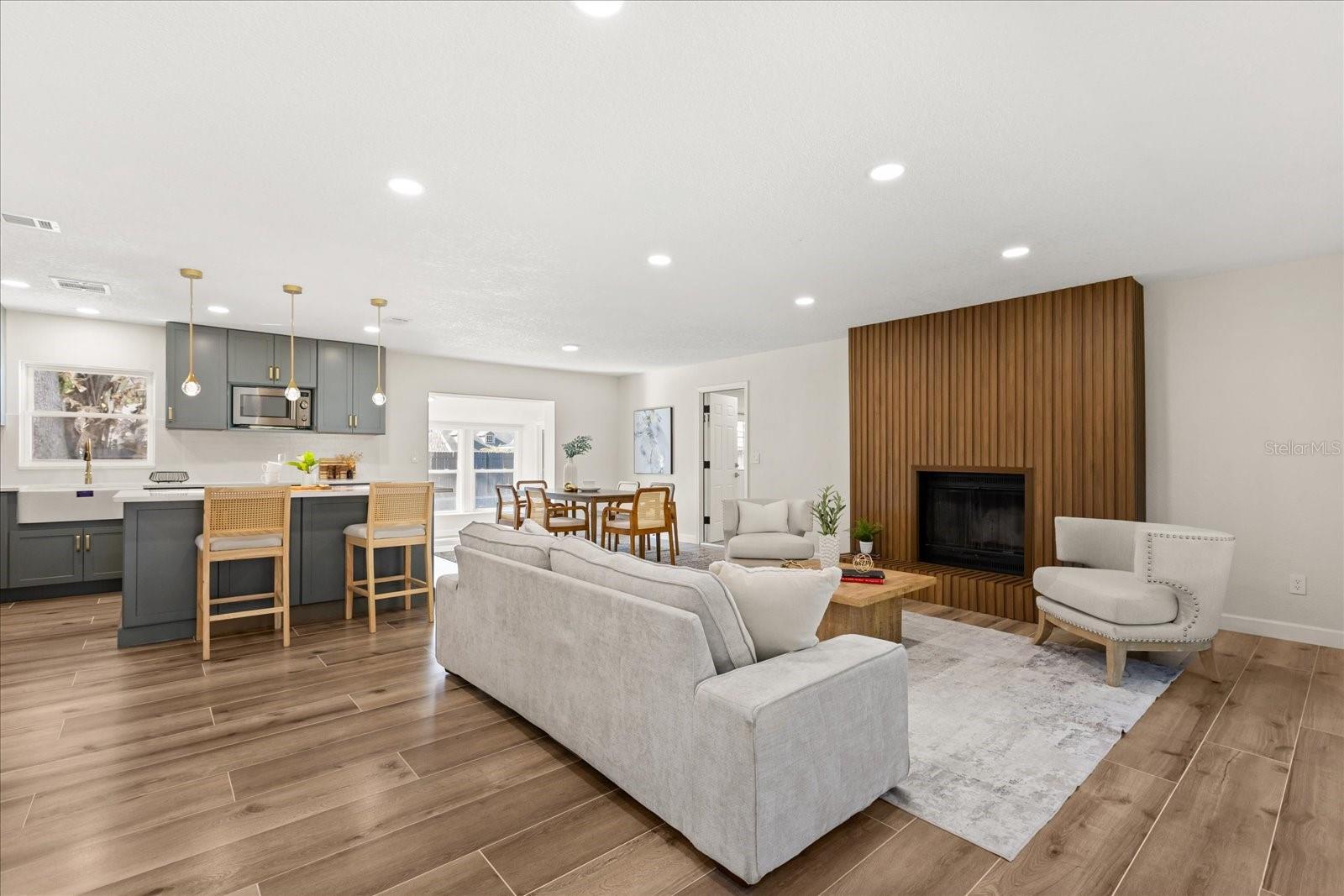 OAKLAND HEIGHTS - Residential