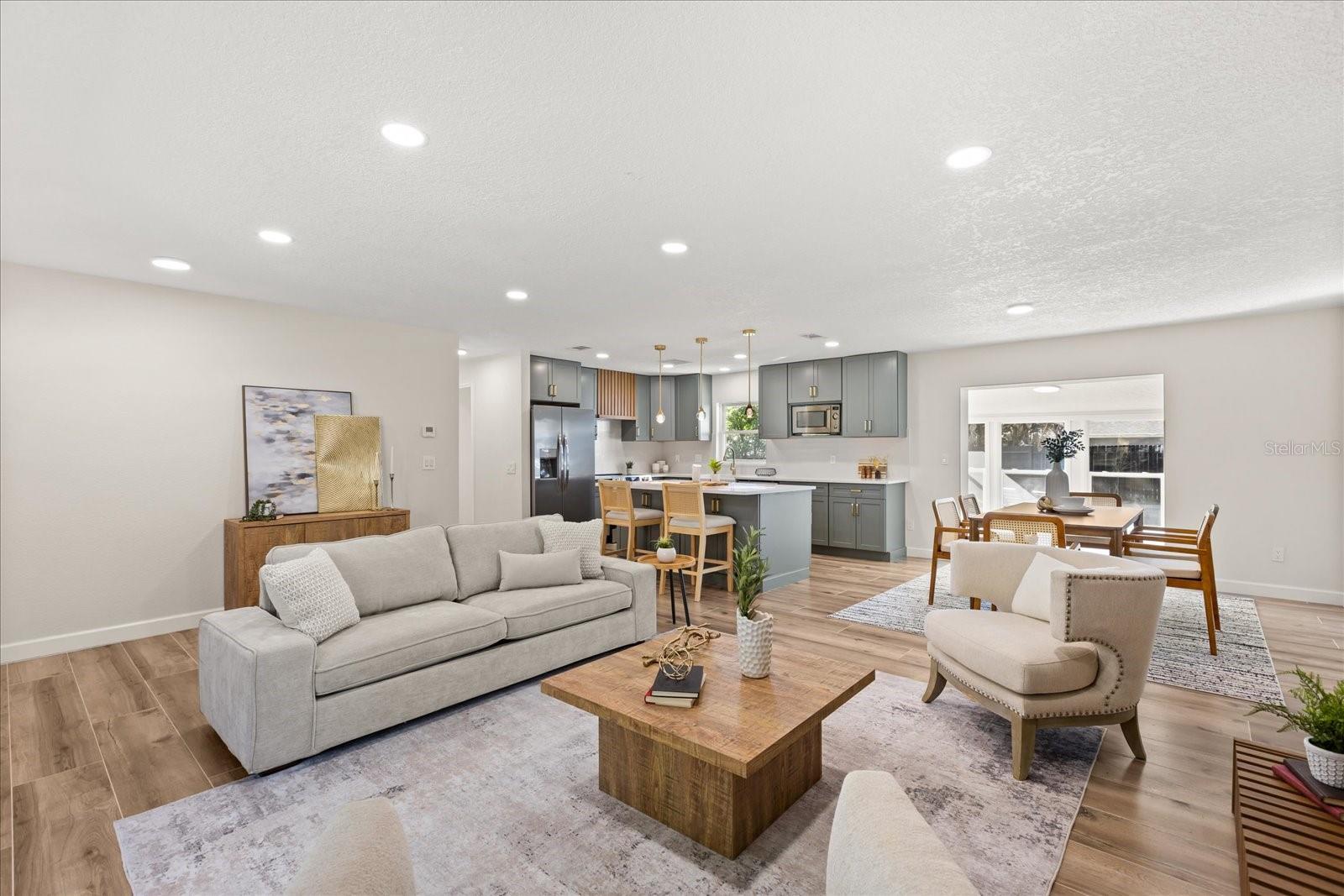 OAKLAND HEIGHTS - Residential