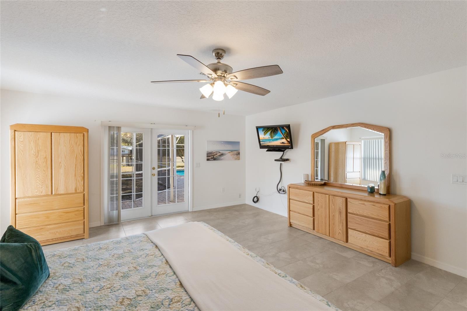 FOX CREEK ACRES - Residential