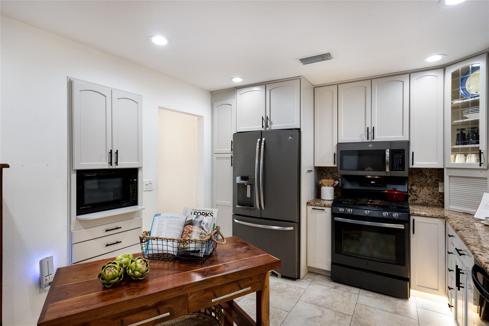 FOX CREEK ACRES - Residential