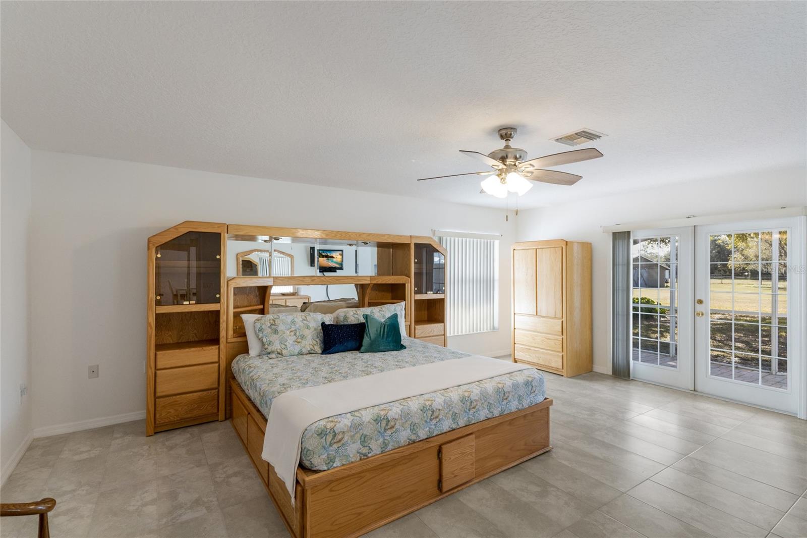 FOX CREEK ACRES - Residential