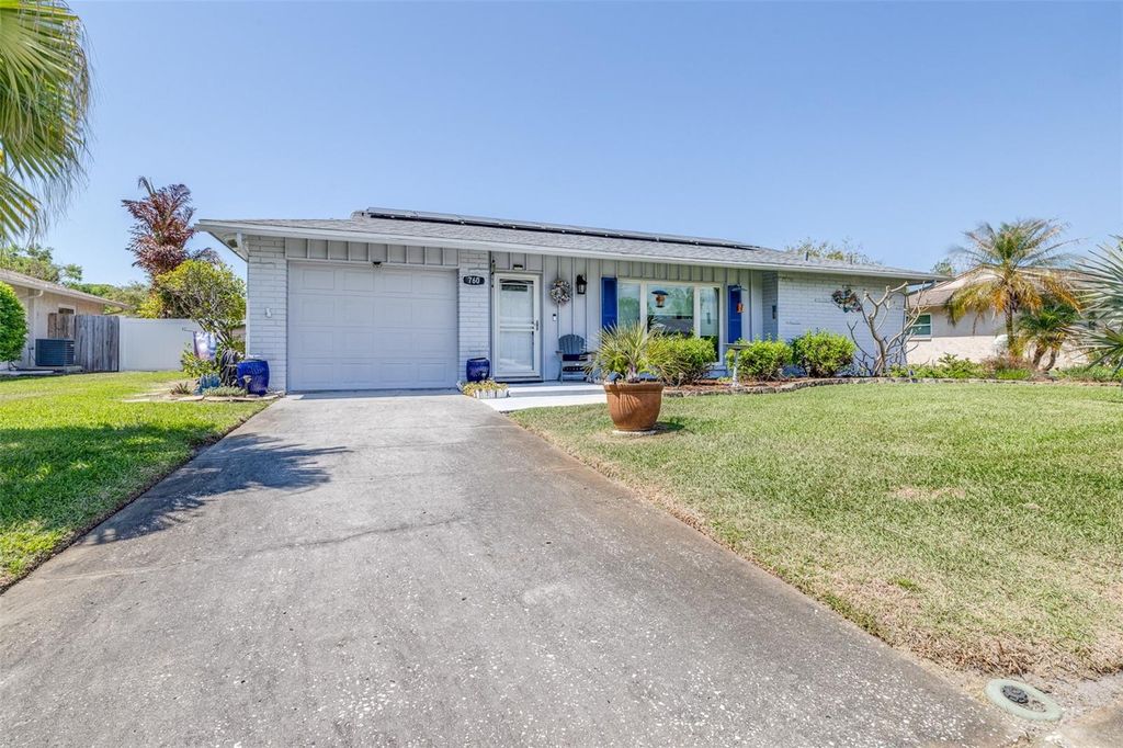 Photo of 760 Pilots Way, Palm Harbor, FL 34685 (MLS # TB8493863)