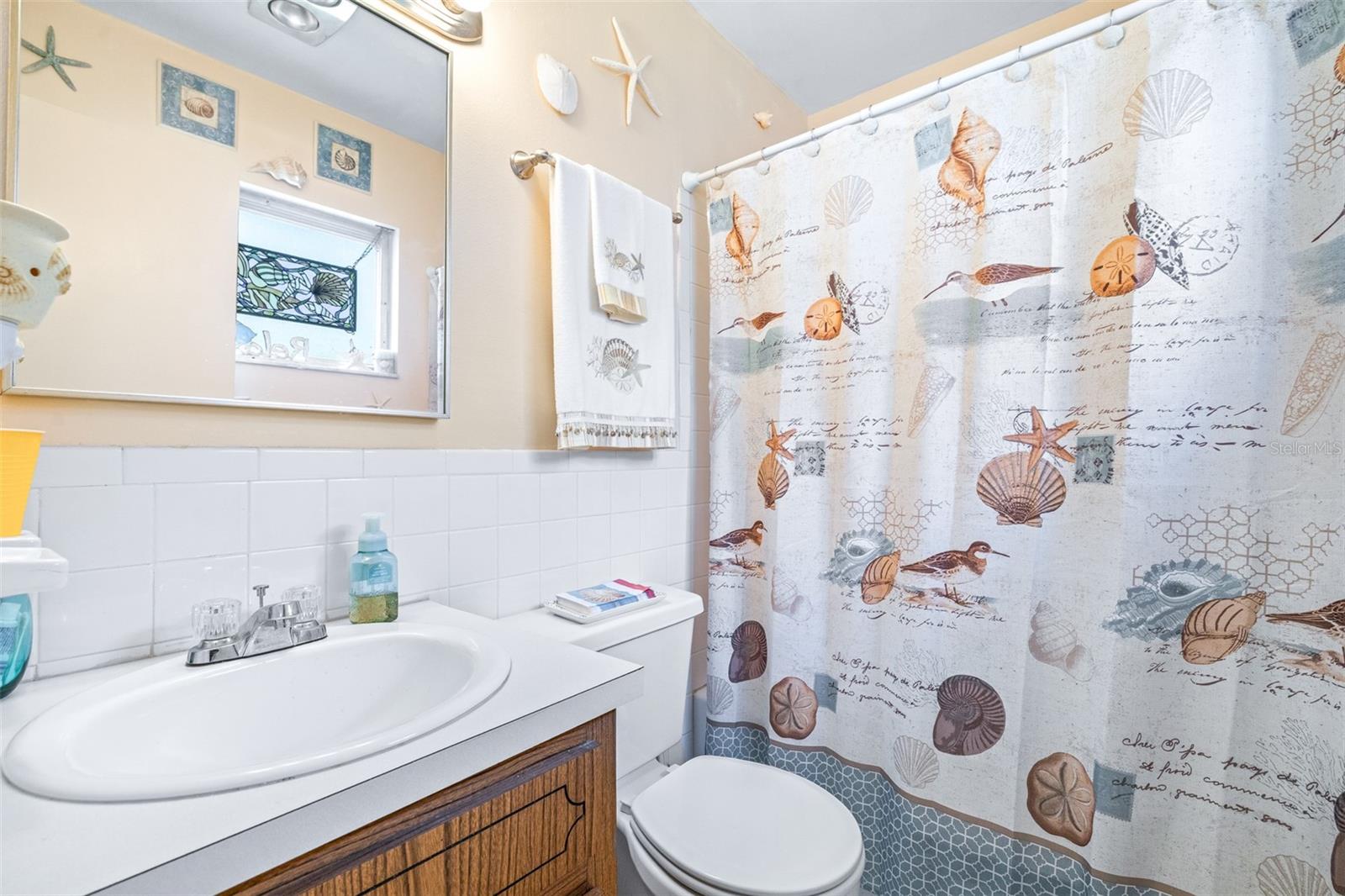 ANCHORAGE OF TARPON LAKE UNIT THREE THE - Residential