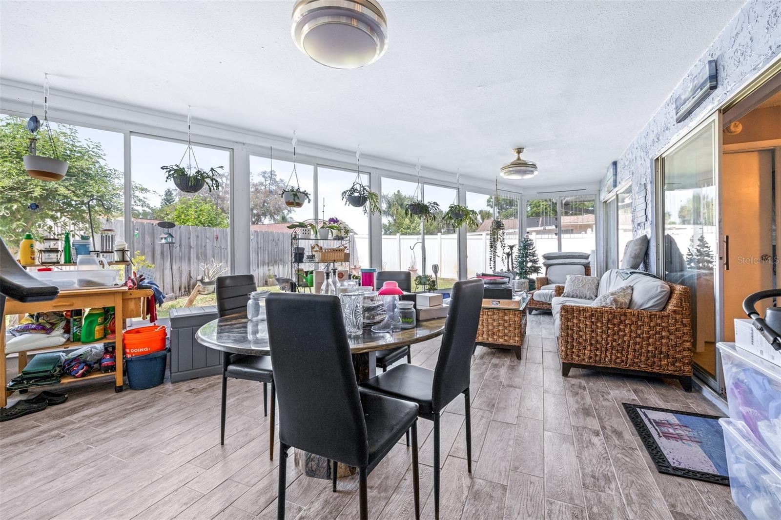 ANCHORAGE OF TARPON LAKE UNIT THREE THE - Residential