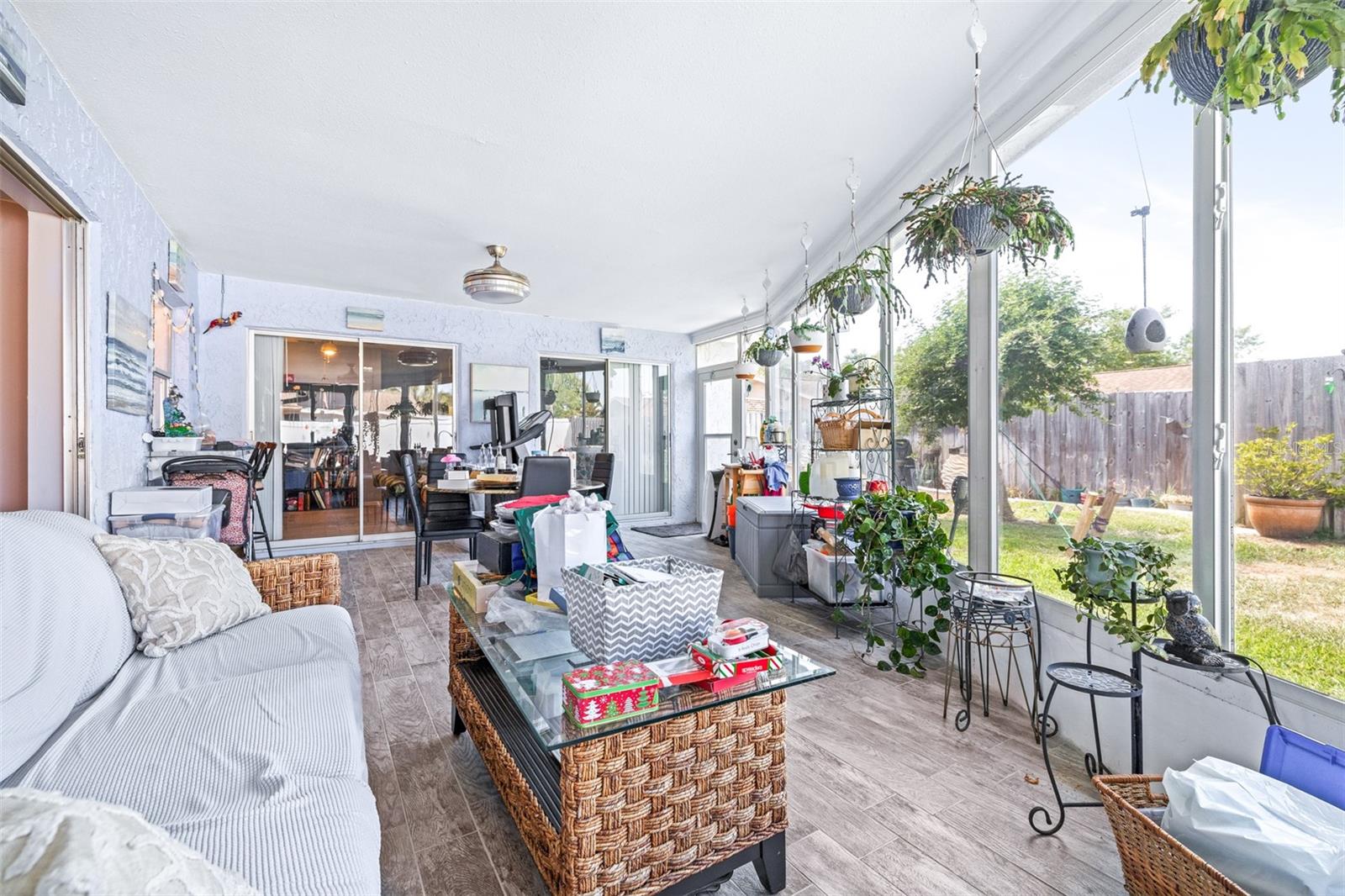 ANCHORAGE OF TARPON LAKE UNIT THREE THE - Residential