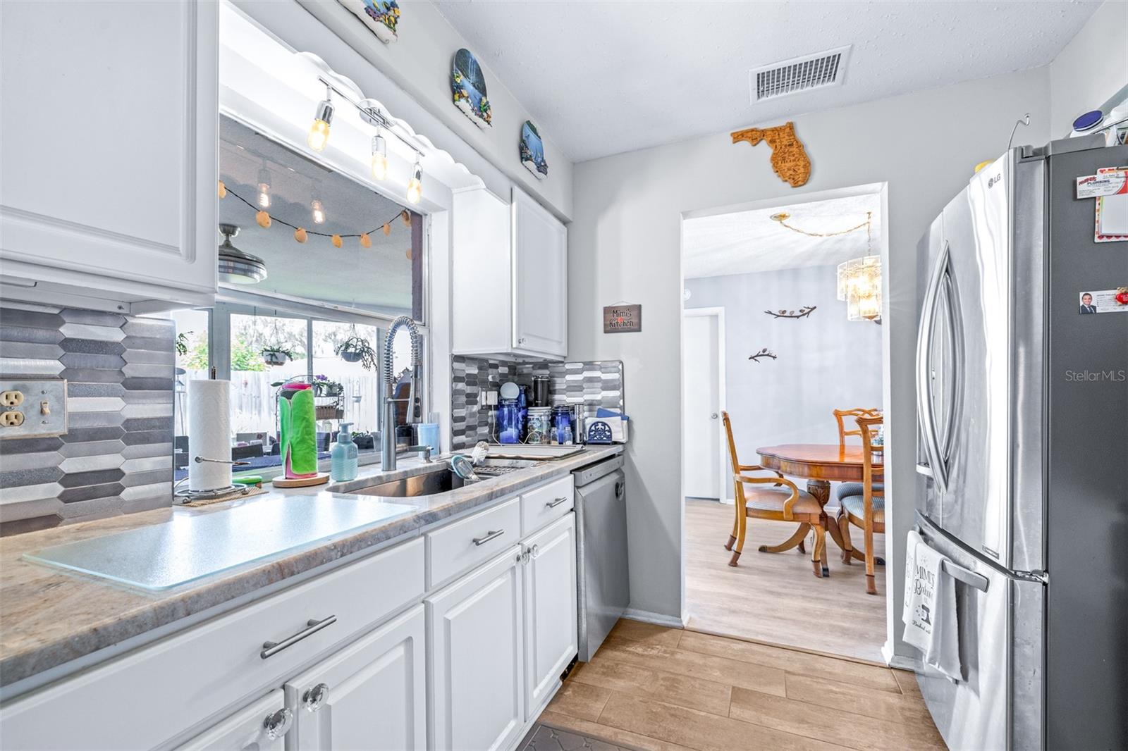 ANCHORAGE OF TARPON LAKE UNIT THREE THE - Residential