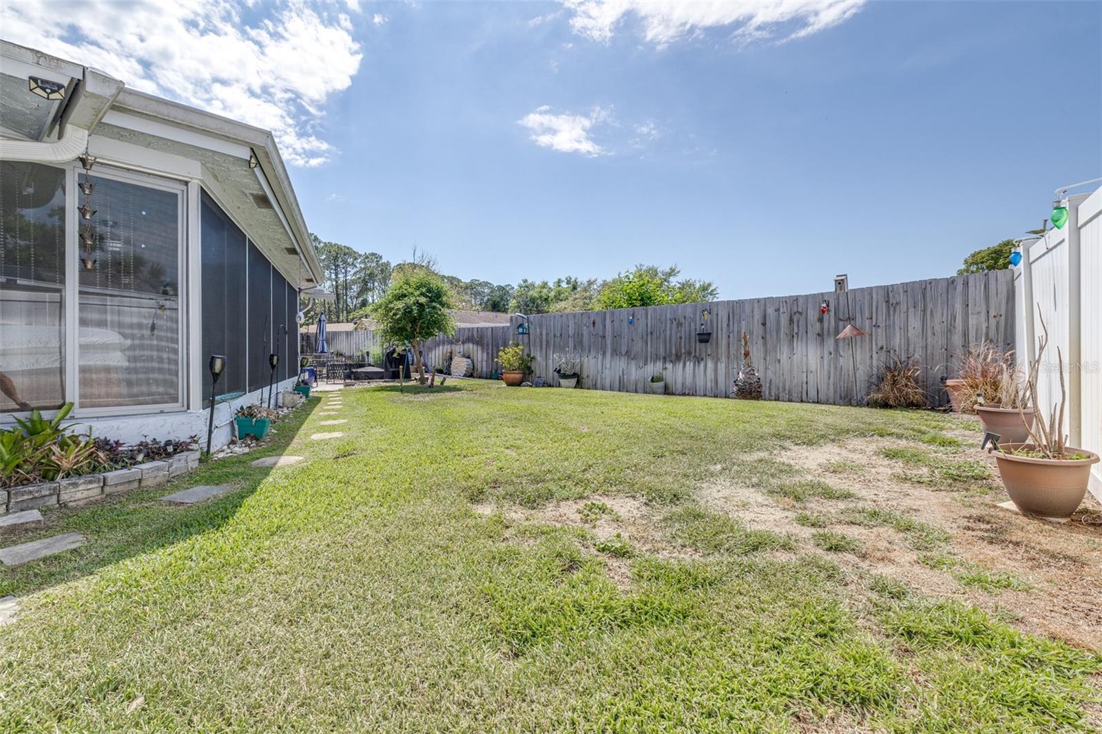 ANCHORAGE OF TARPON LAKE UNIT THREE THE - Residential