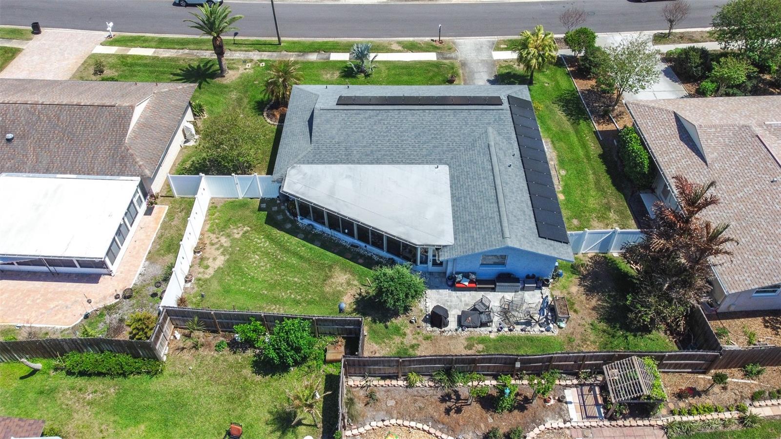 ANCHORAGE OF TARPON LAKE UNIT THREE THE - Residential