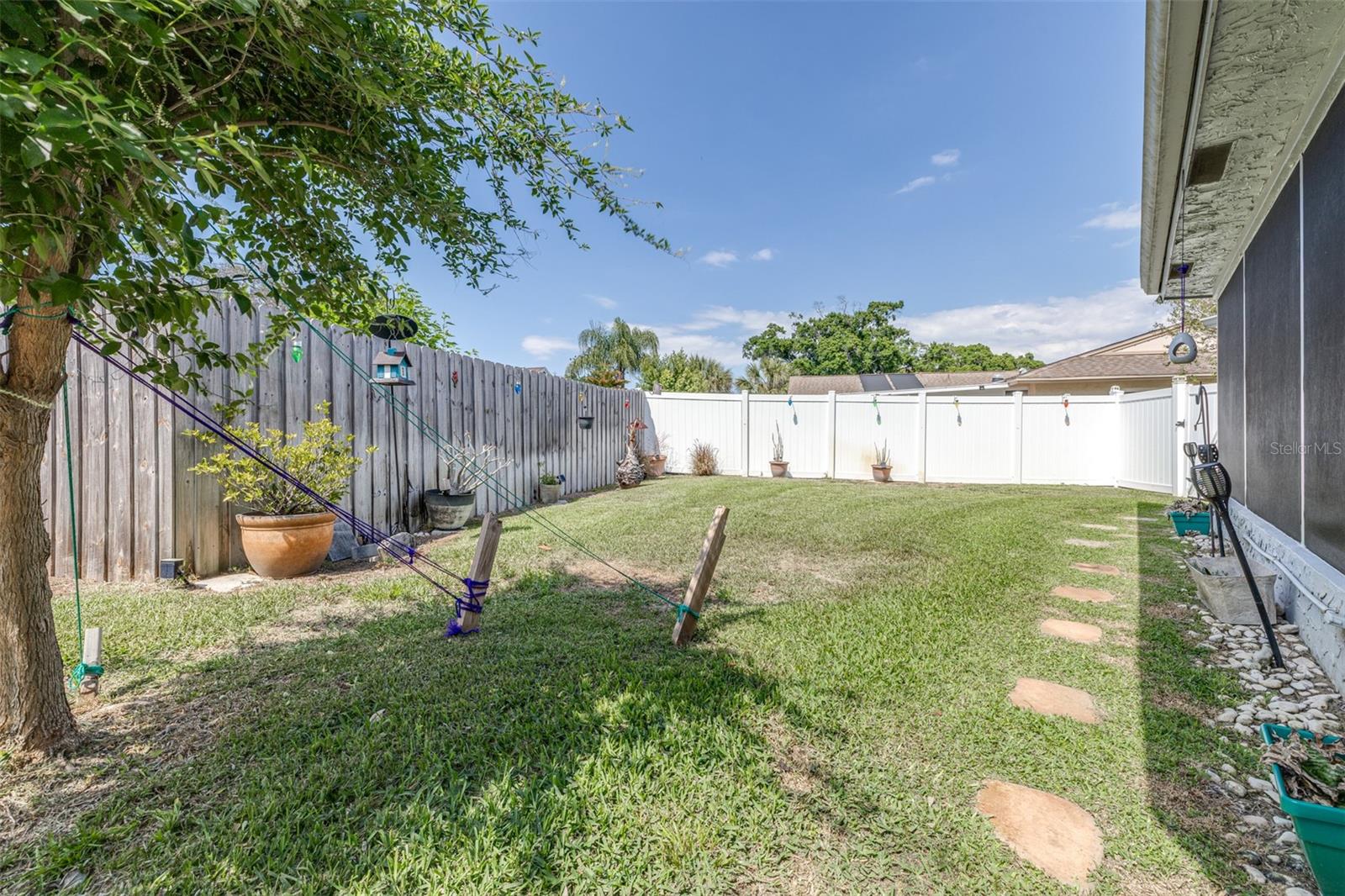 ANCHORAGE OF TARPON LAKE UNIT THREE THE - Residential