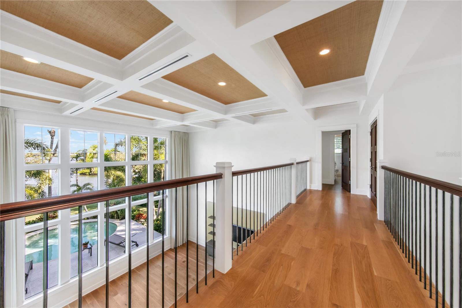 HIDDEN HARBOR - Residential