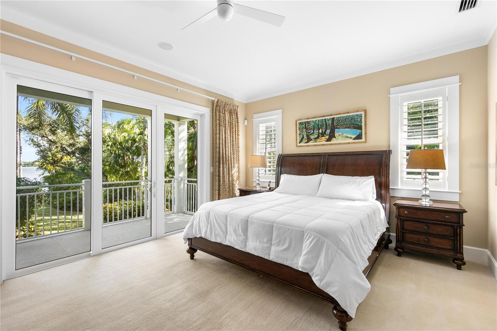 HIDDEN HARBOR - Residential