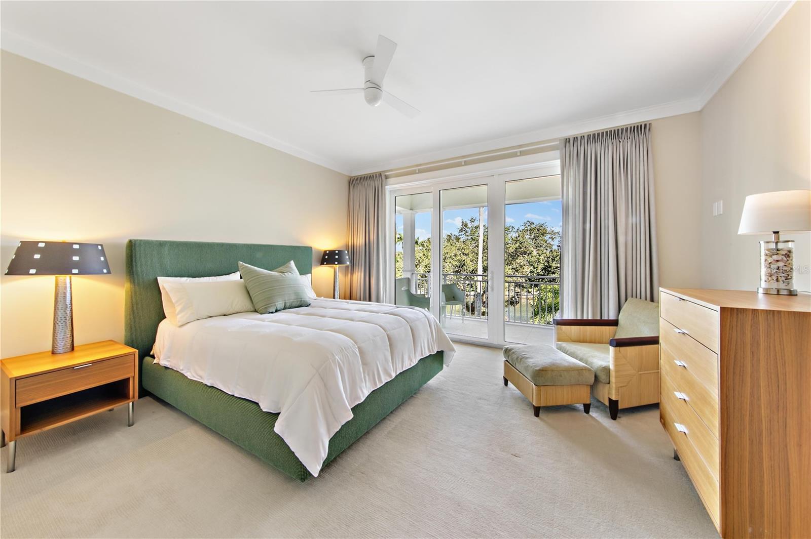 HIDDEN HARBOR - Residential